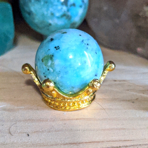"The Prince" Chrysoprase mini sphere - Picture 1 of 4